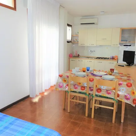 Lejlighed Flat In Seafront With Parking Bibione